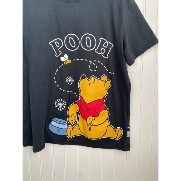 Winnie The Pooh T-Shirt Women's Large Black Bee My Friend Eeyore Piglet Disney - Picture 3 of 5